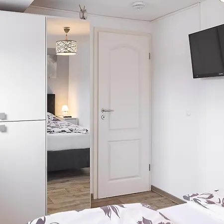 Ferienwohnung * Markkleeberg